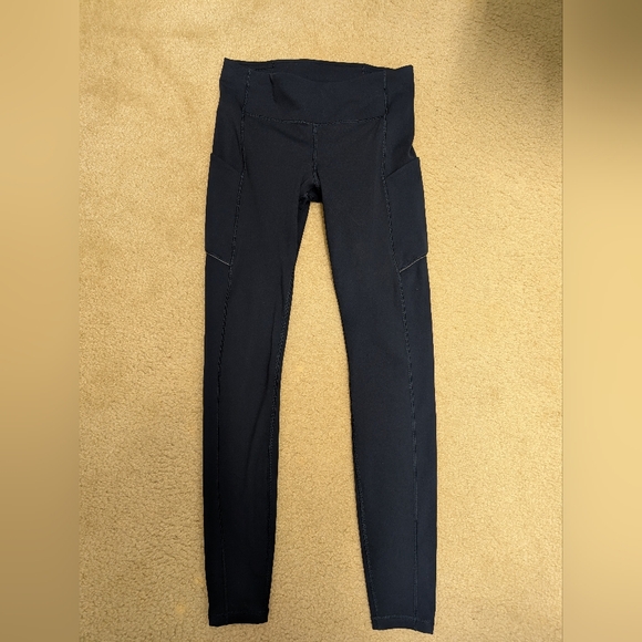 Lululemon Speed Up Tight *Full-On Luxtreme 28" Size 6 True Navy - Picture 2 of 6